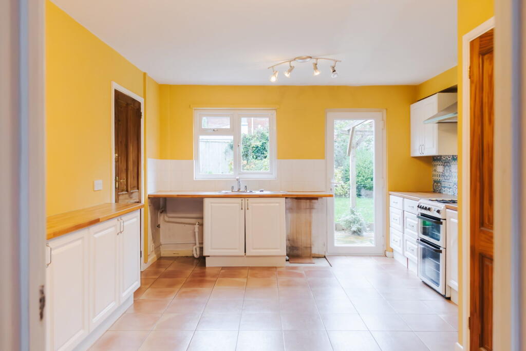 34 Bosworth Road, Grange Park, Swindon, SN5 6AL photo 4