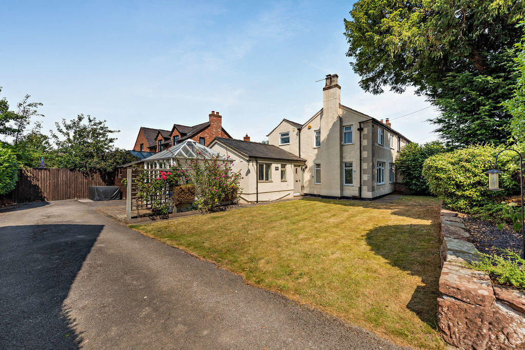 Main image of property: Farndon, Cheshire
