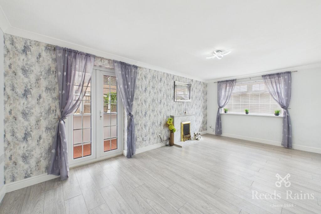 Haydn Close, Kinmel Bay, Conwy, LL18 photo 4