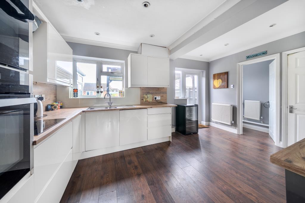 Oak Tree Road, Thatcham,  RG19, RG19 photo 4