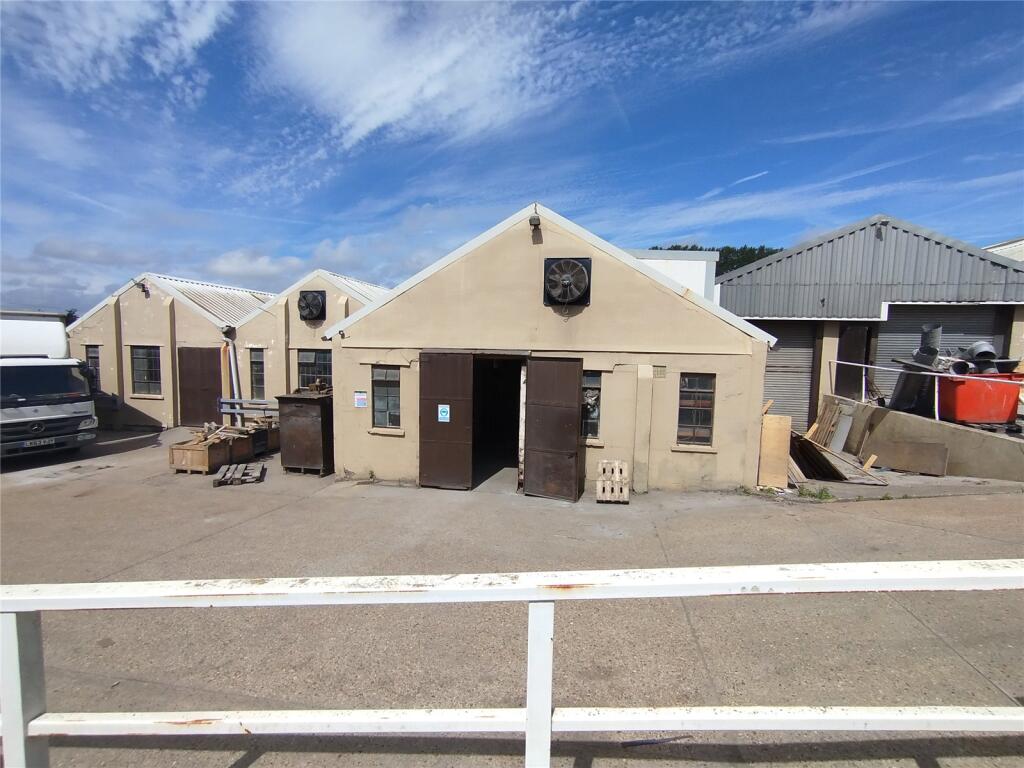 Main image of property: Rawreth Industrial Estate, Rawreth Lane, Rayleigh, Essex, SS6