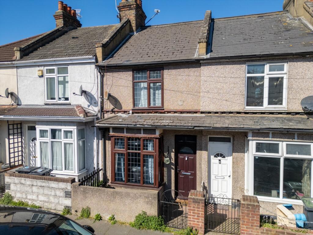 Main image of property: Singlewell Road, Gravesend, Kent, DA11 7PU