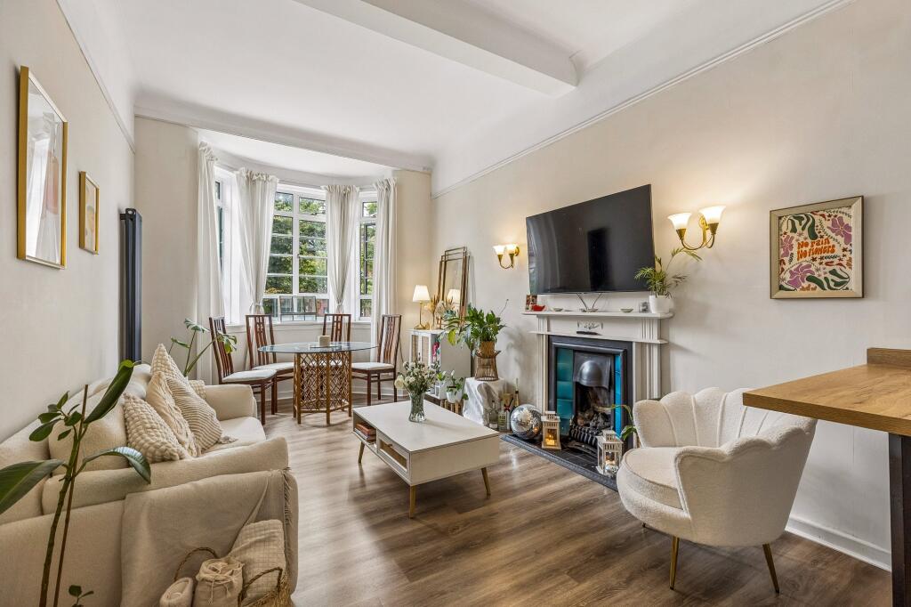Apartment in Glasgow, Partickhill, Hyndland - View 3