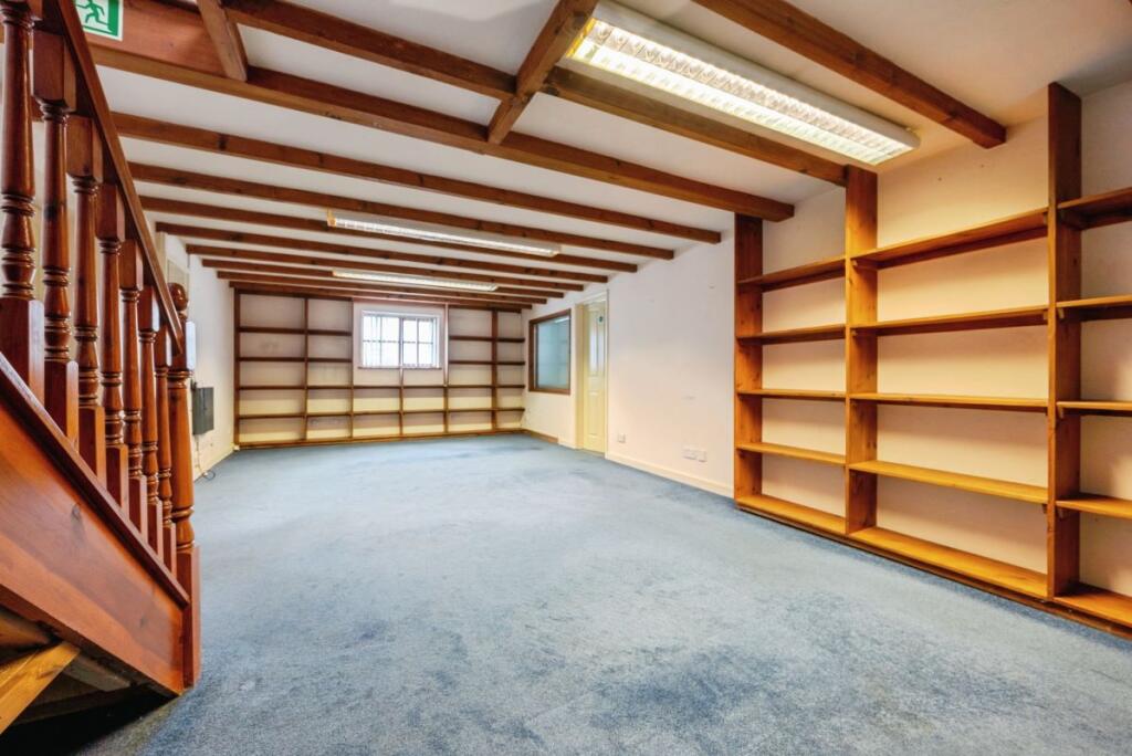 House in Plymouth - View 5