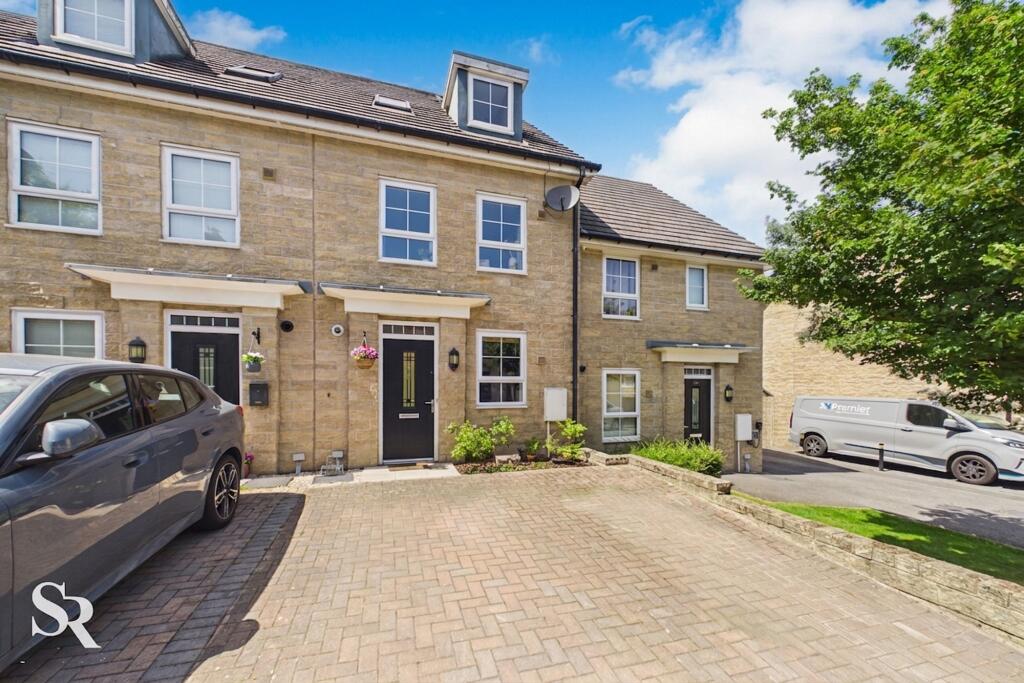 Main image of property: Burrfields Road, Chapel-En-Le-Frith, SK23