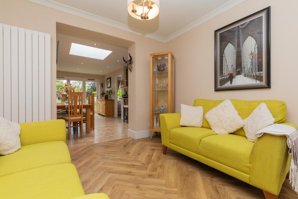 House in Paisley - More