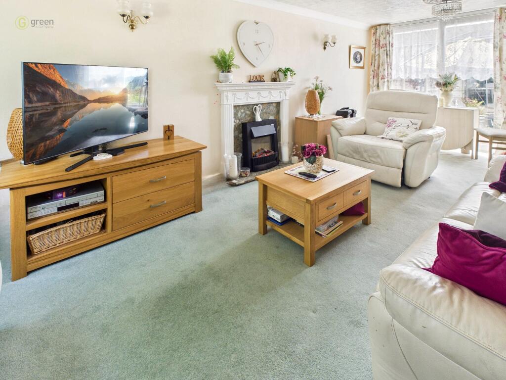 House in Tamworth, Staffordshire - View 5