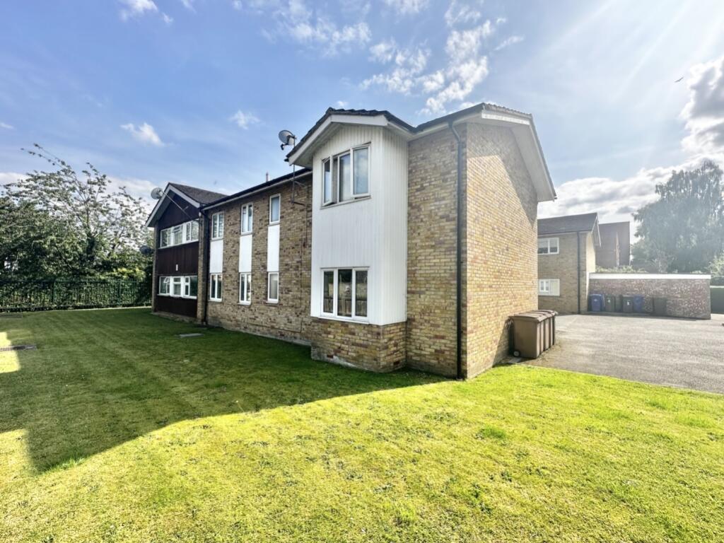 Main image of property: 99 Exning Road, Newmarket, Suffolk, CB8