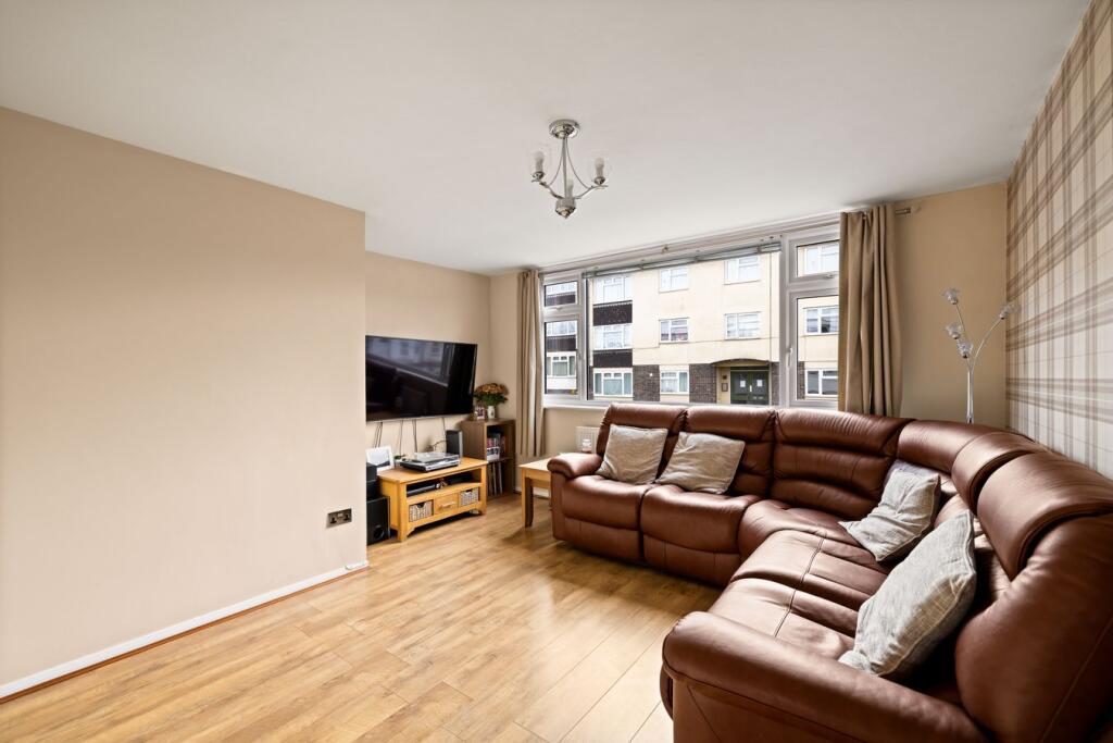 House in Dover - View 4