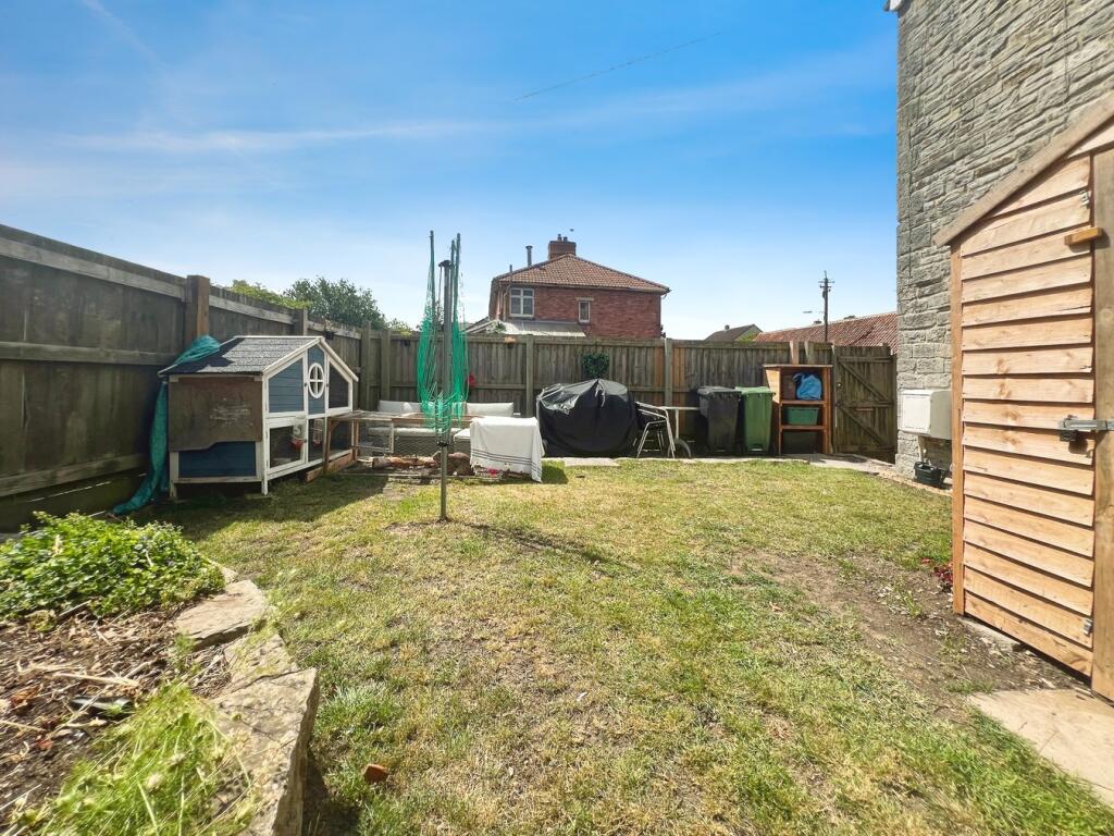 Apartment in Street, Somerset - View 3