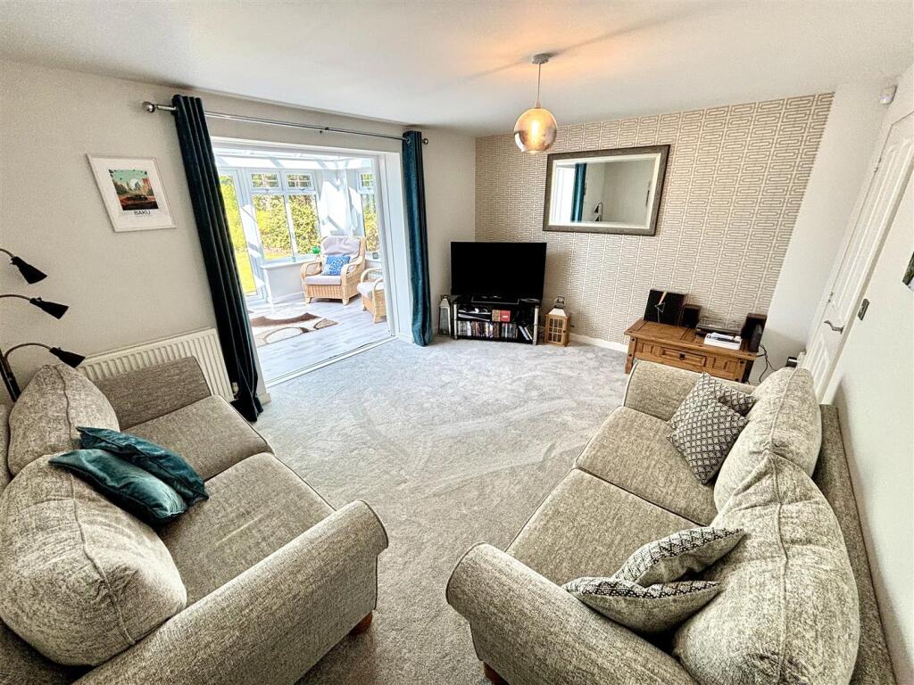 Carlin Close, Bowburn, Durham photo 3