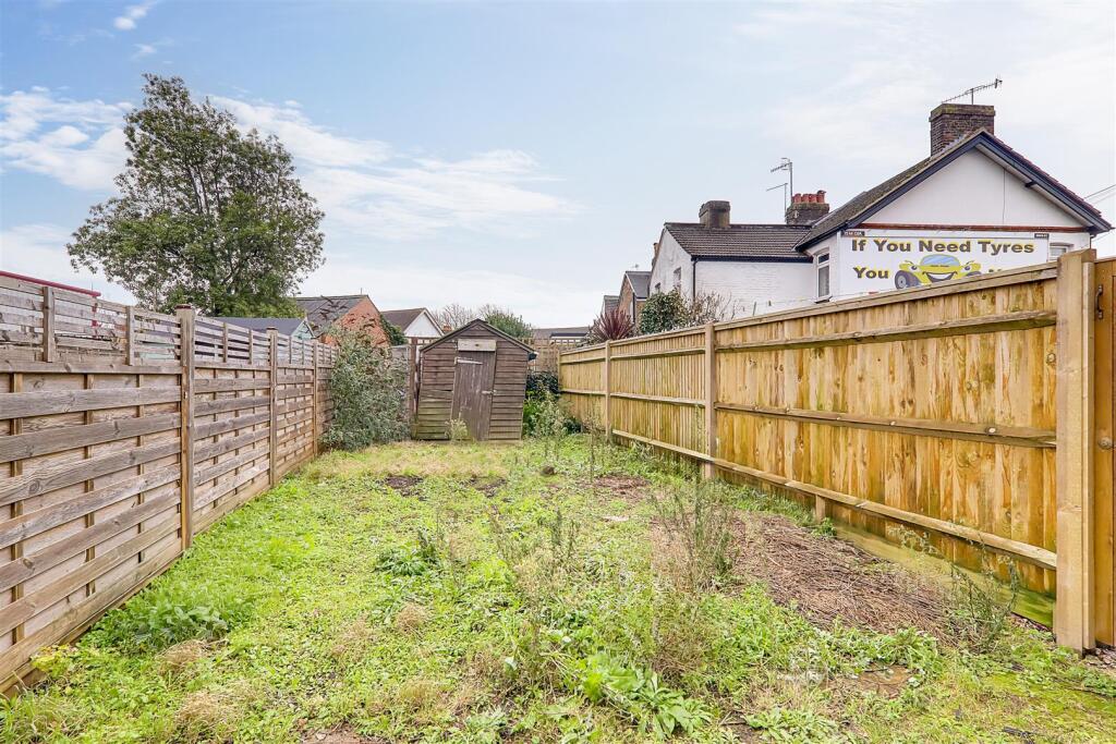 Sompting Road, Broadwater, Worthing, West Sussex photo 3