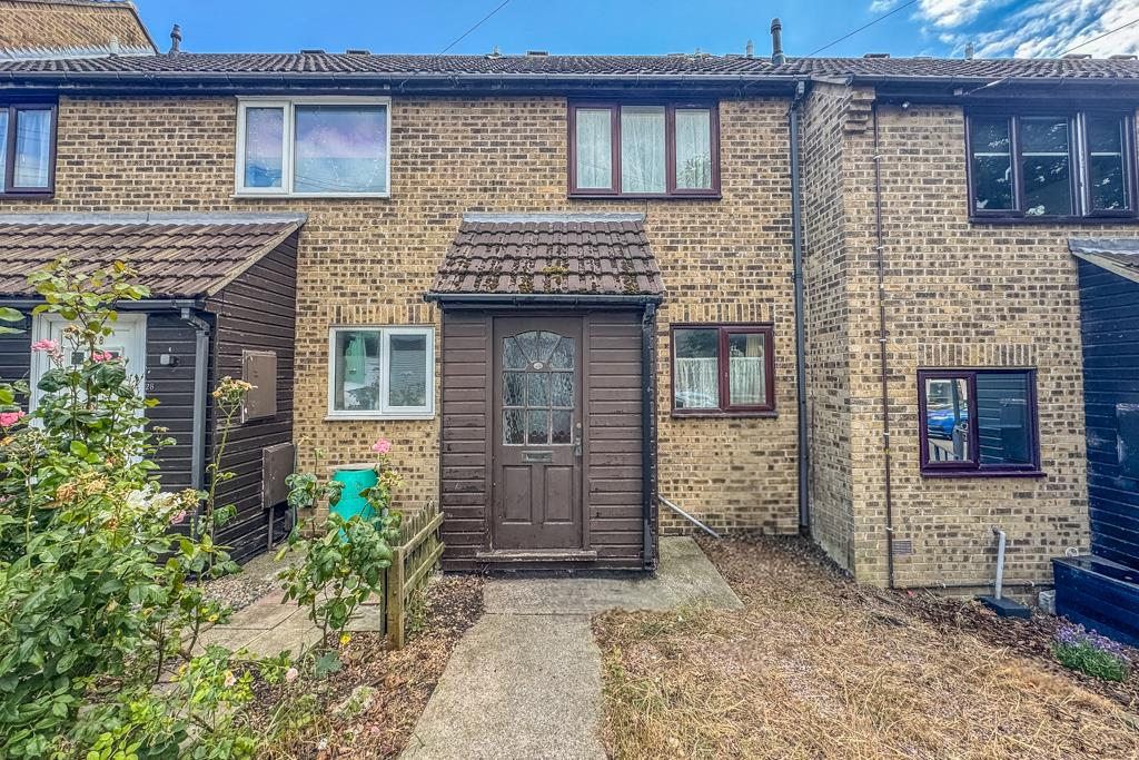 2-bed terraced on Hartington Place, Southend-on-Sea, £225,000