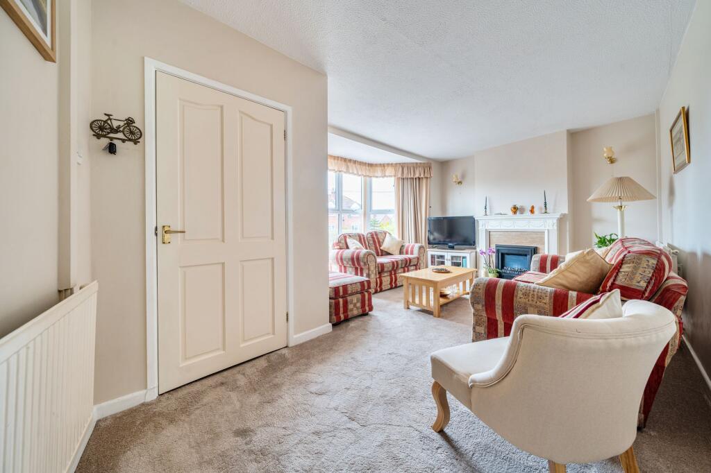 Church Road, Easter Compton, BS35 photo 5