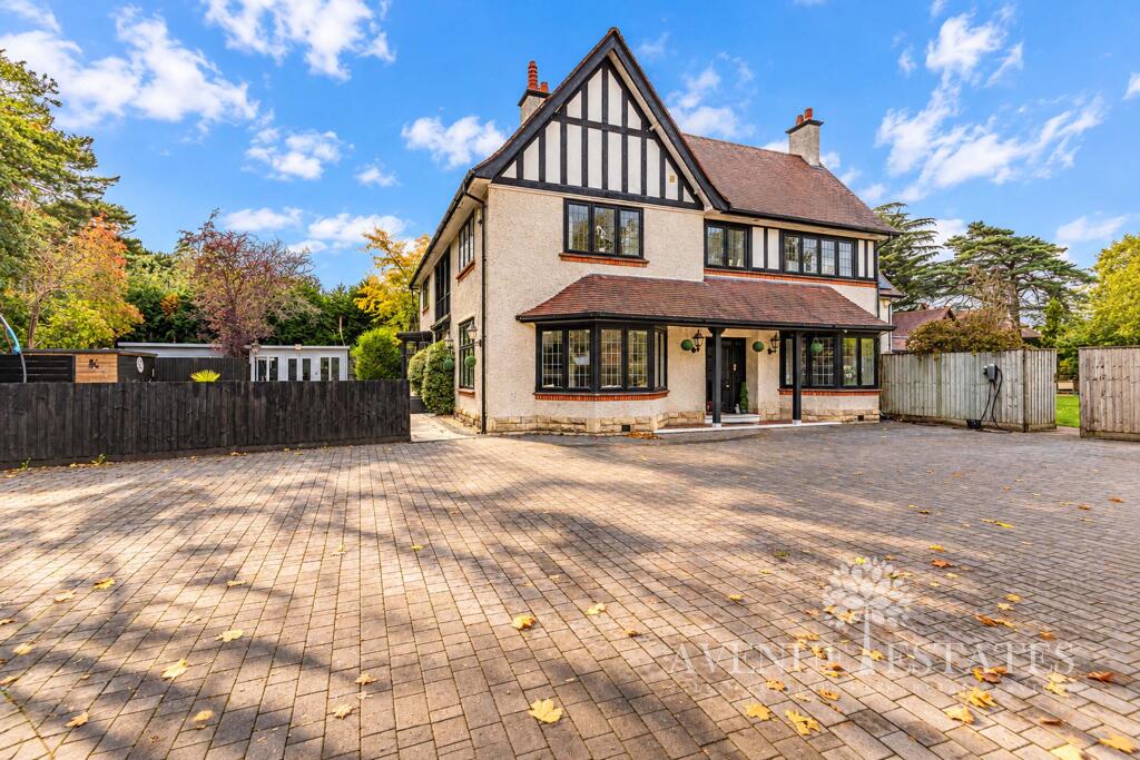 7-bed detached on Talbot Avenue, Bournemouth, Bournemouth Christchurch Poole, £1,900,000