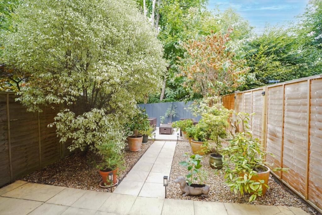 House in London - More
