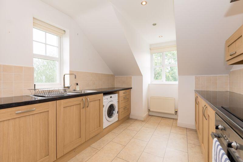Apartment in Wigan, Shevington Moor, Standish - View 3