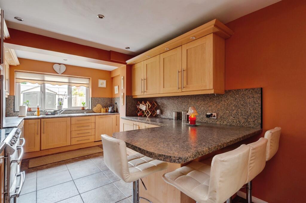 House in Runcorn, Grange - View 3