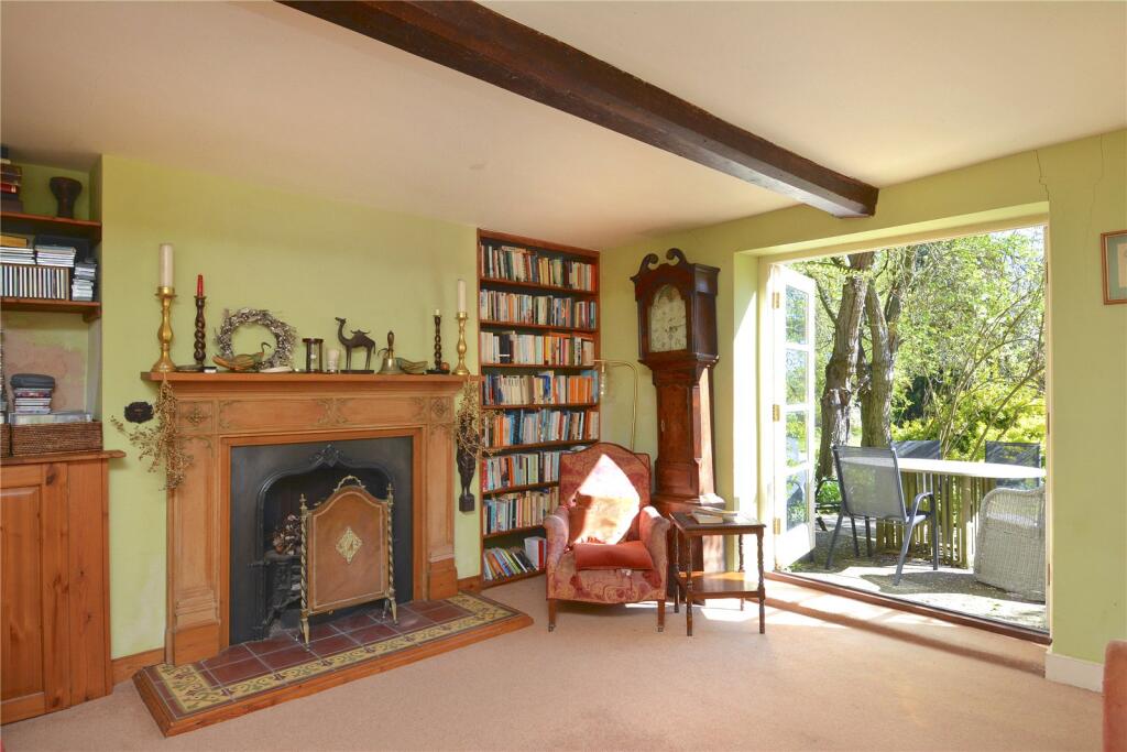 House in York, Deighton - View 2