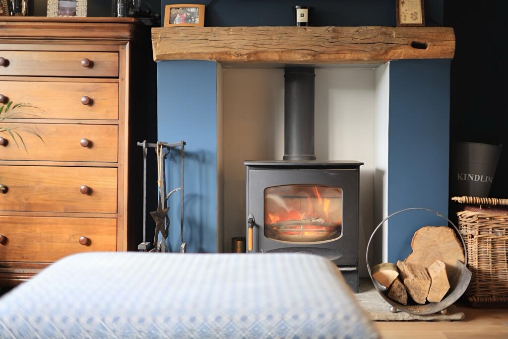 29 Tower Hill, Witney photo 4