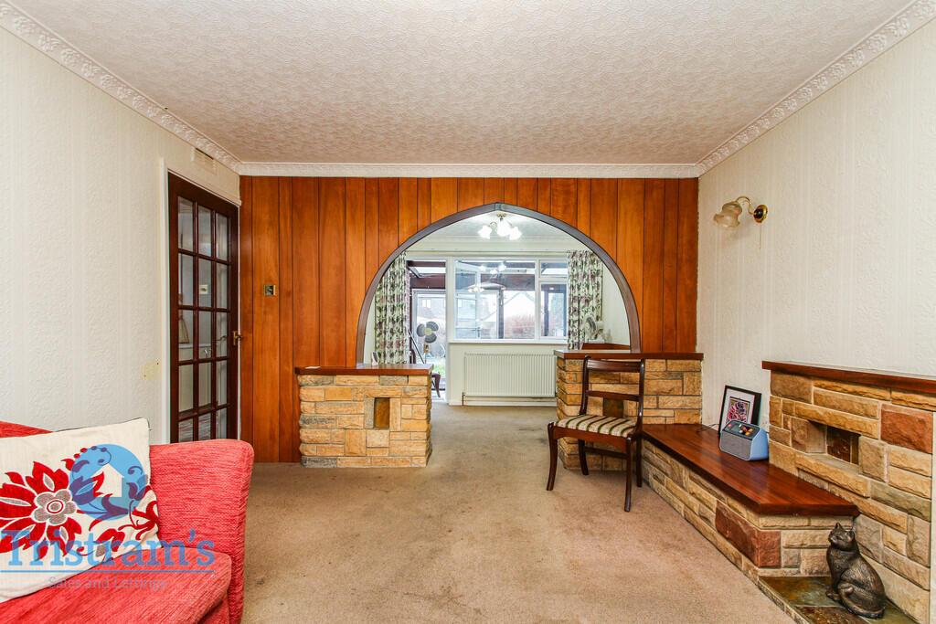 House in Nottingham, Chilwell - View 3