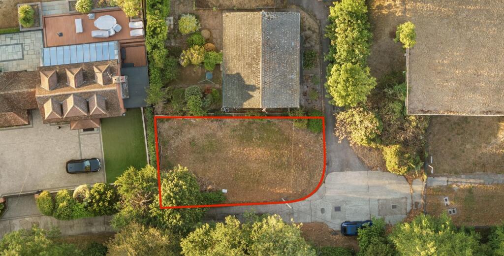 Land Adjacent to 1 & 2 Reservoir Cottages, Love Lane, Abbots Langley, Hertfordshire, WD5 0QA - View 4