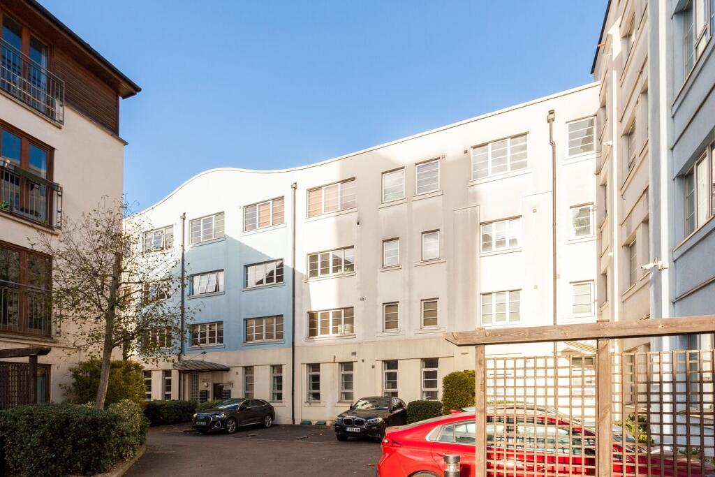 Property photo 8