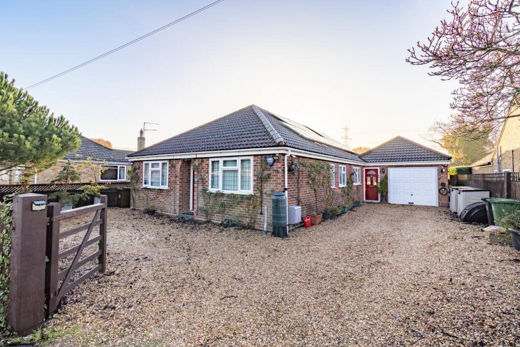4-bed detached on West Winch, King's Lynn, Norfolk, PE33, £385,000
