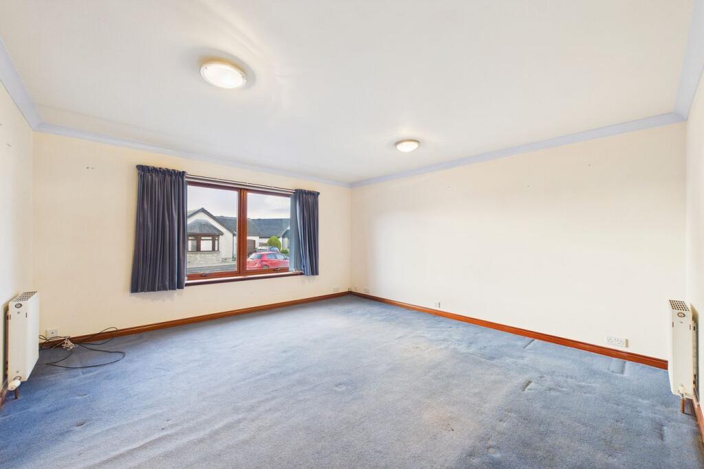 House in Kirkcaldy, Fife - View 3
