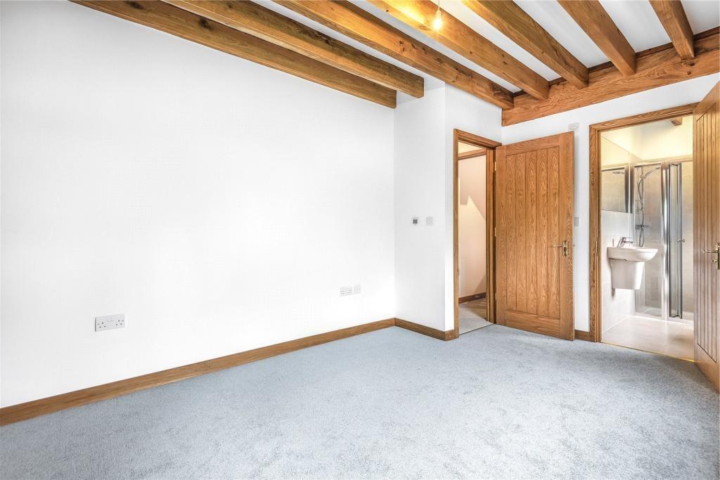 House in Tonbridge - View 4