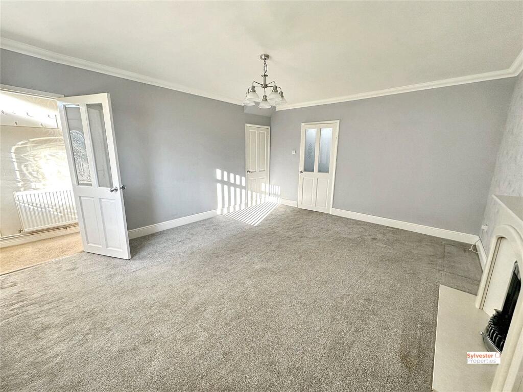 House in Durham - View 3
