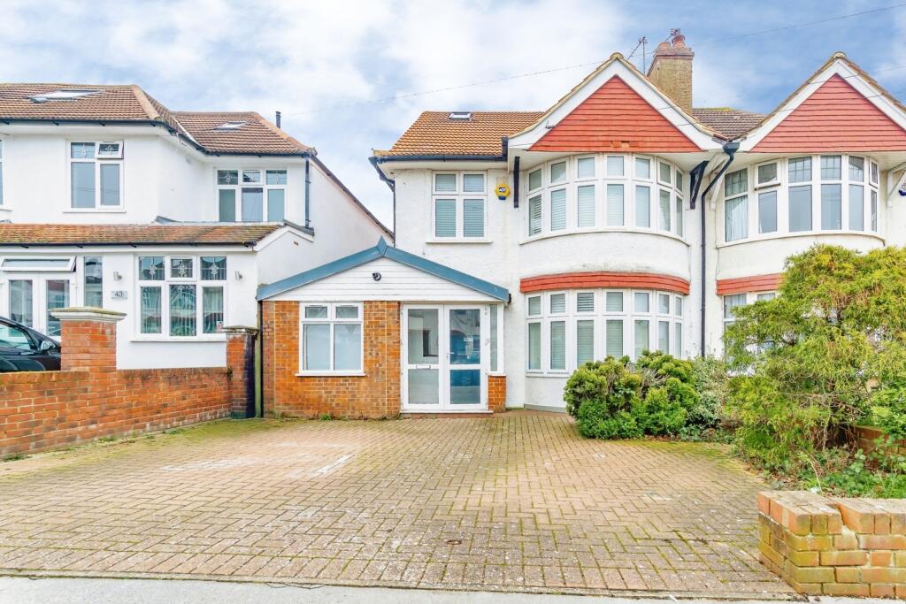 Main image of property: Bennetts Way, Croydon, CR0