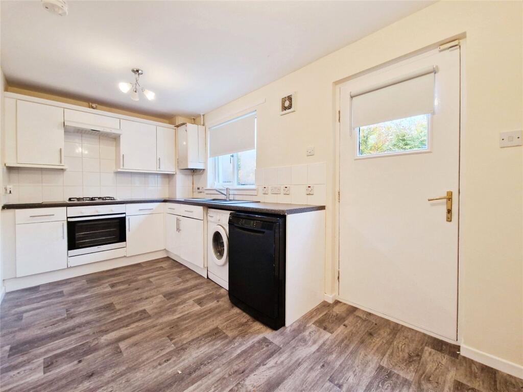 House in Glasgow, South Lanarkshire - View 2