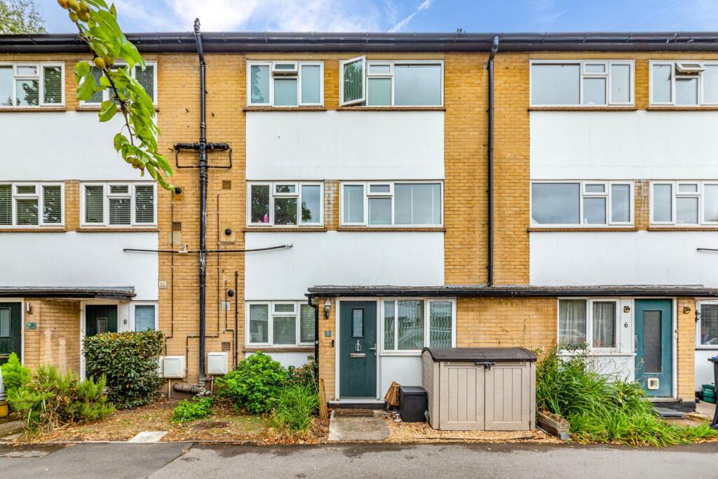 Main image of property: Wey Court, New Haw, Addlestone, Surrey, KT15