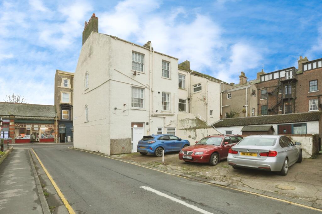 Belle Vue Street, Filey, YO14 photo 3