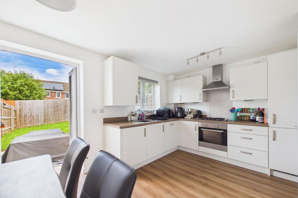 House in Towcester, West Northamptonshire - View 3