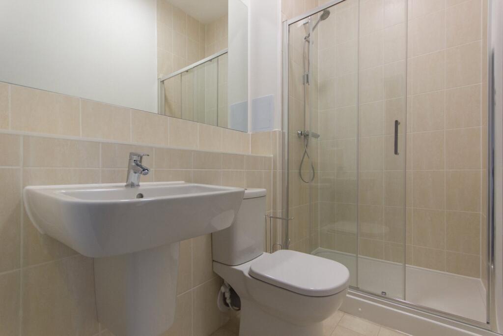 Apartment in Cambridge - View 4