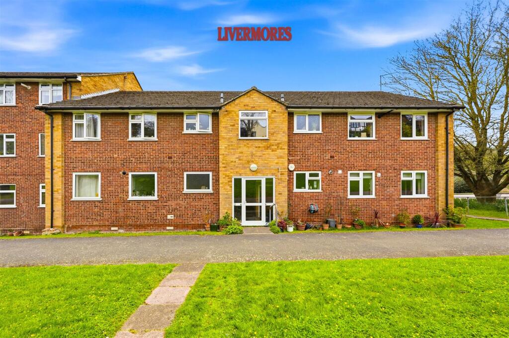 Main image of property: The Spires, Dartford