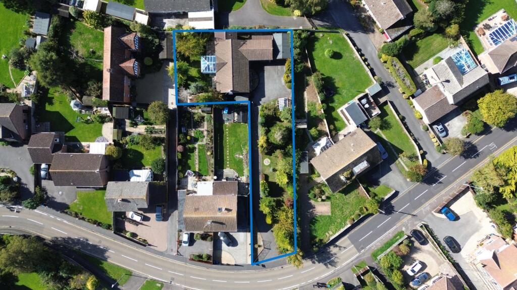 Stoddens Road, Burnham-on-Sea, Somerset, TA8 photo 3
