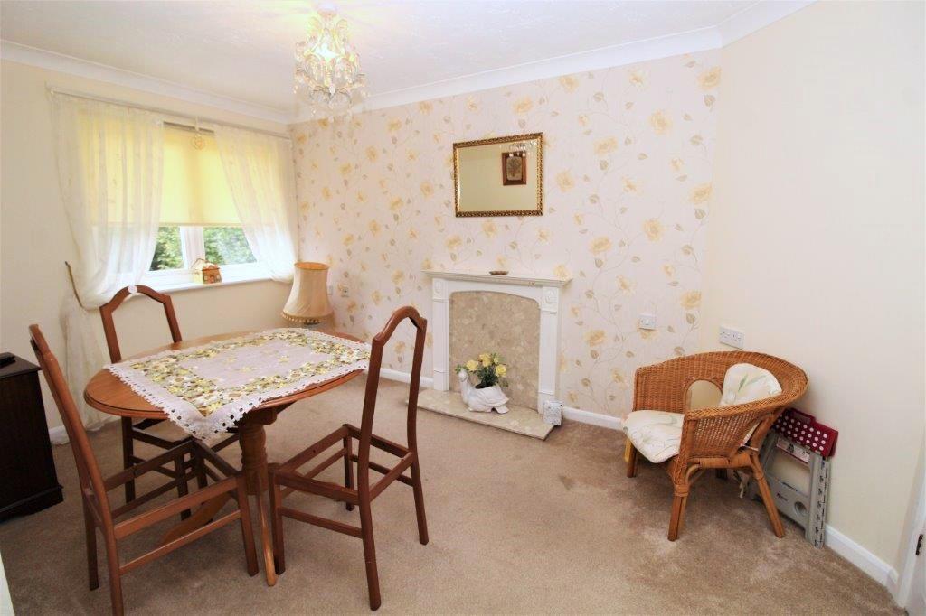 Hudsons Court, Darkes Lane, Potters Bar photo 4