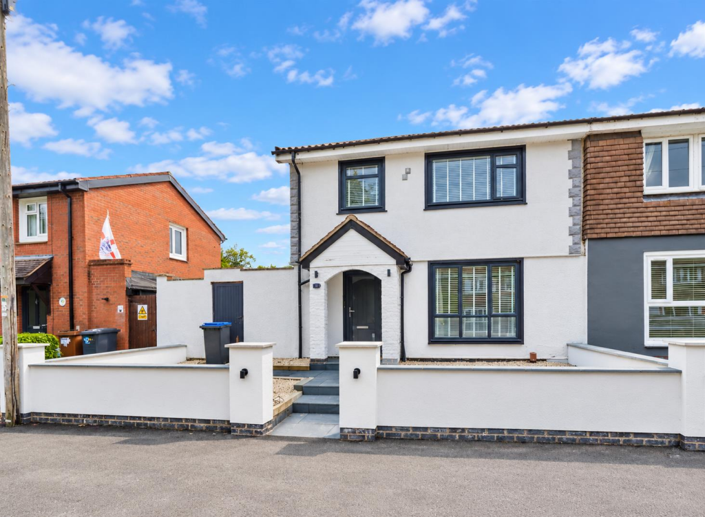 House in Hinckley and Bosworth, Barwell