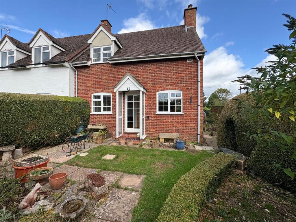 Main image of property: Mill Lane, Radford, Worcester