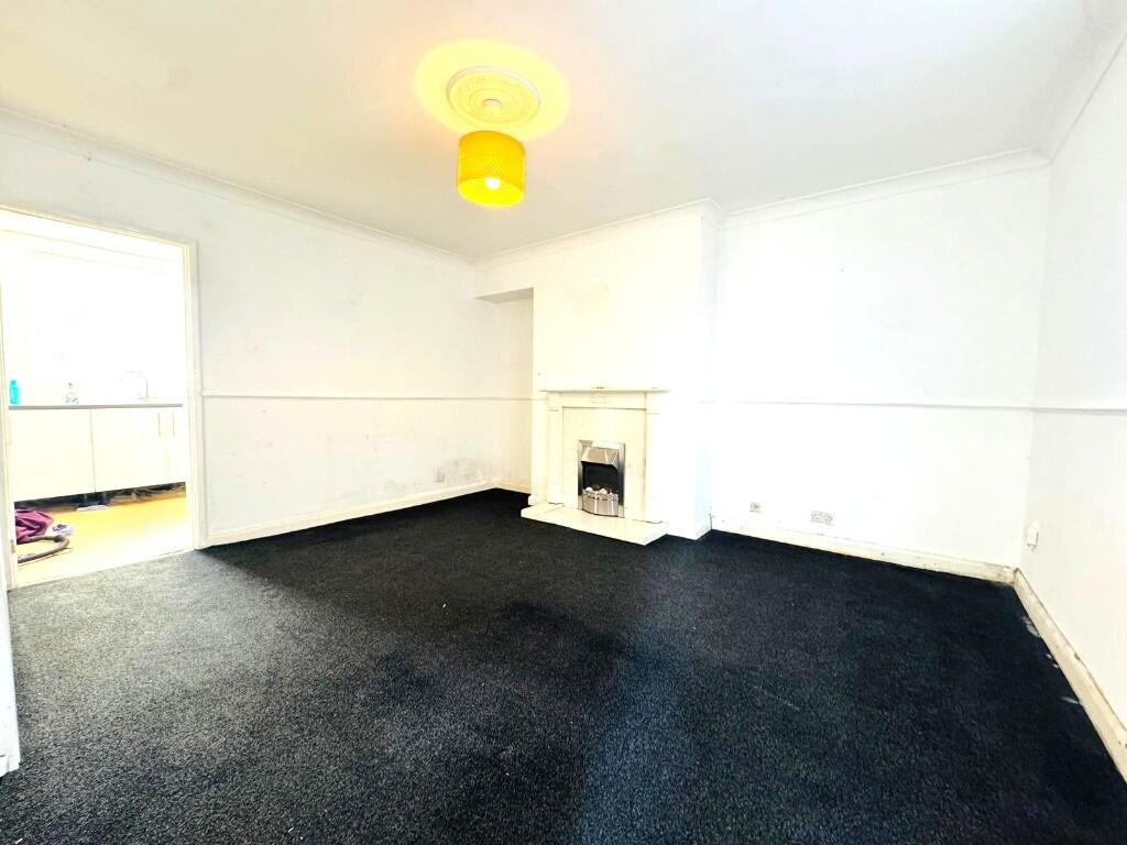 Britannia Place, Redcar, North Yorkshire, TS10 photo 2