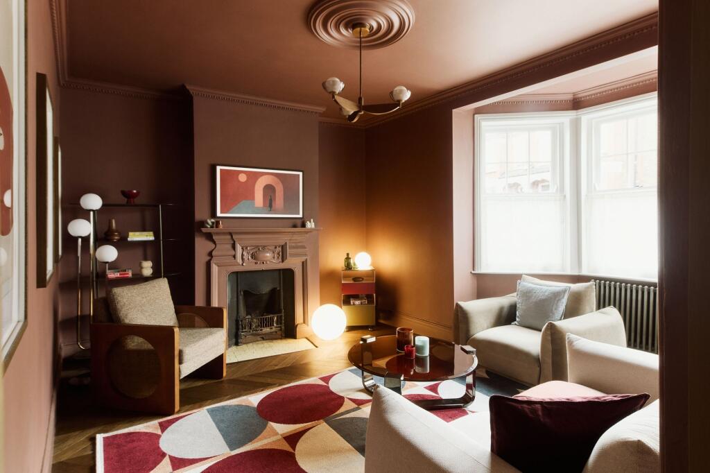 Main image of property: Dumbarton Road, London, SW2