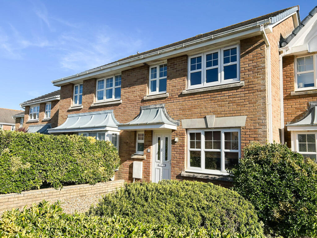 Main image of property: Saxon Reach, Middleton-on-Sea