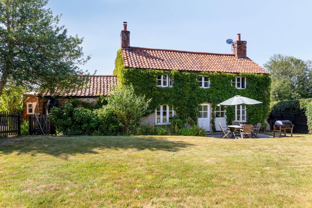 Main image of property: Skeyton