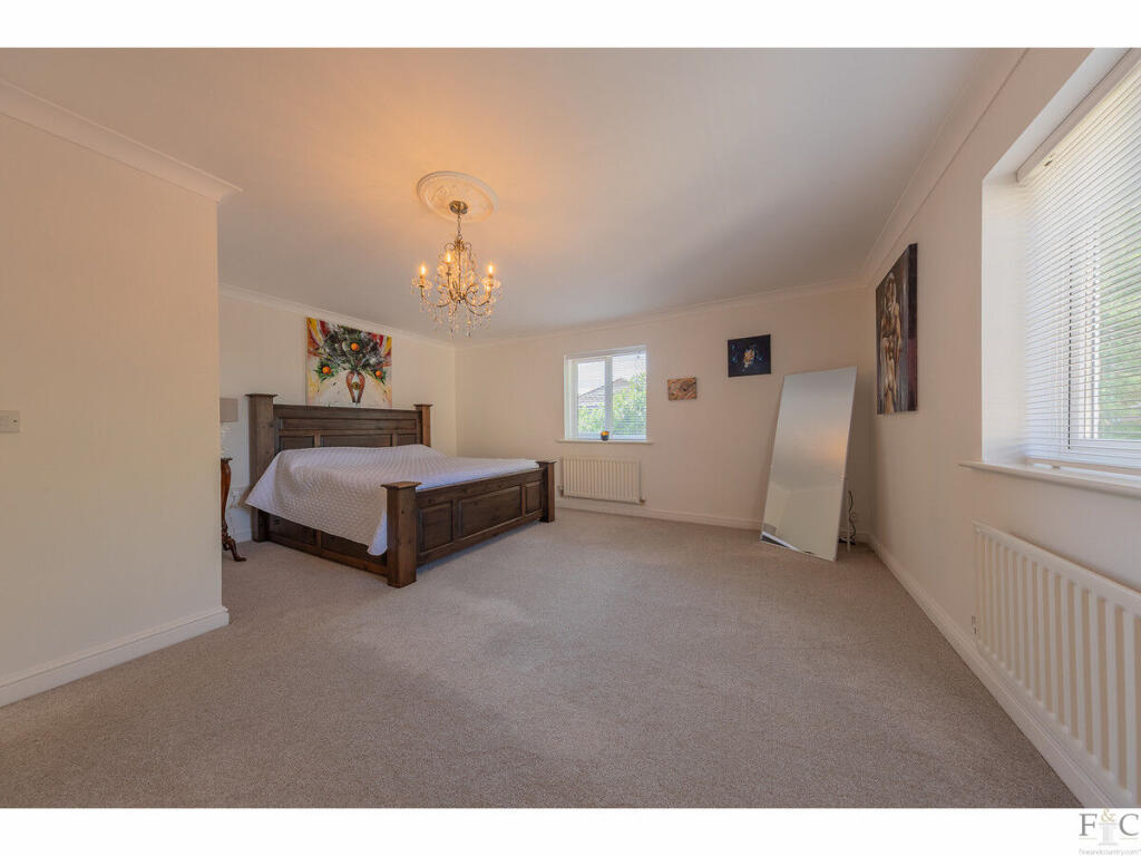 Broctone Drive, Broughton Astley, LE9 photo 3