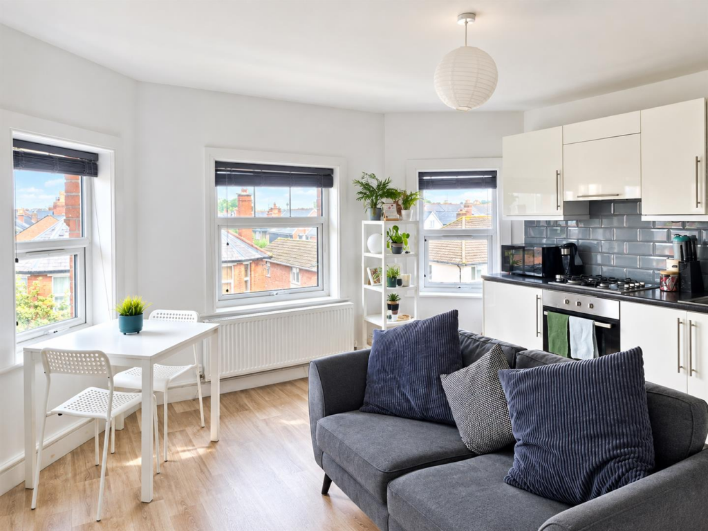 Apartment in Hereford, Herefordshire - View 4