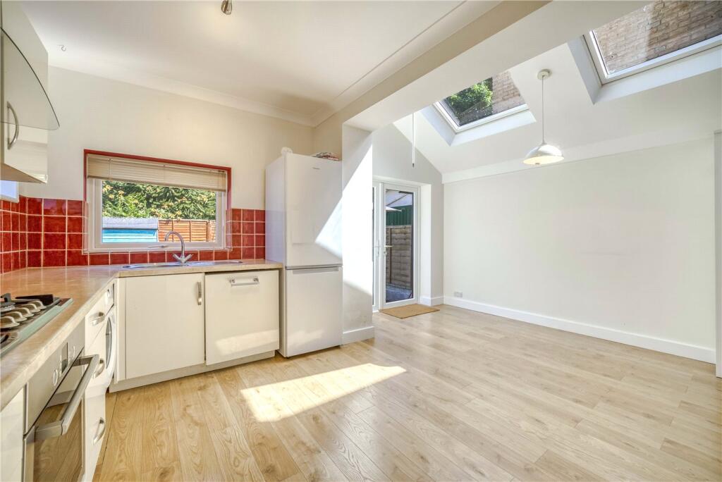 Palmerston Road, Parkstone, Poole, Dorset, BH14 photo 4