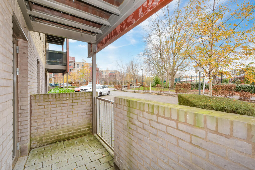 Apartment in London - View 4